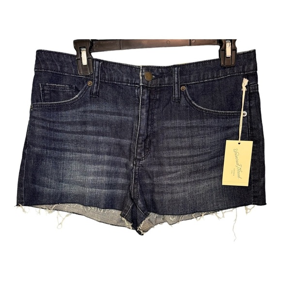 🔹5/$25🔹 Universal Thread NWT Dark Wash High Rise Shortie Jean Shorts. 2.5”. 10 - Picture 11 of 11